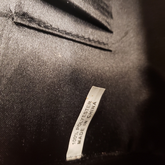 Black satin feeling handbag with gem flower design - Picture 9 of 12